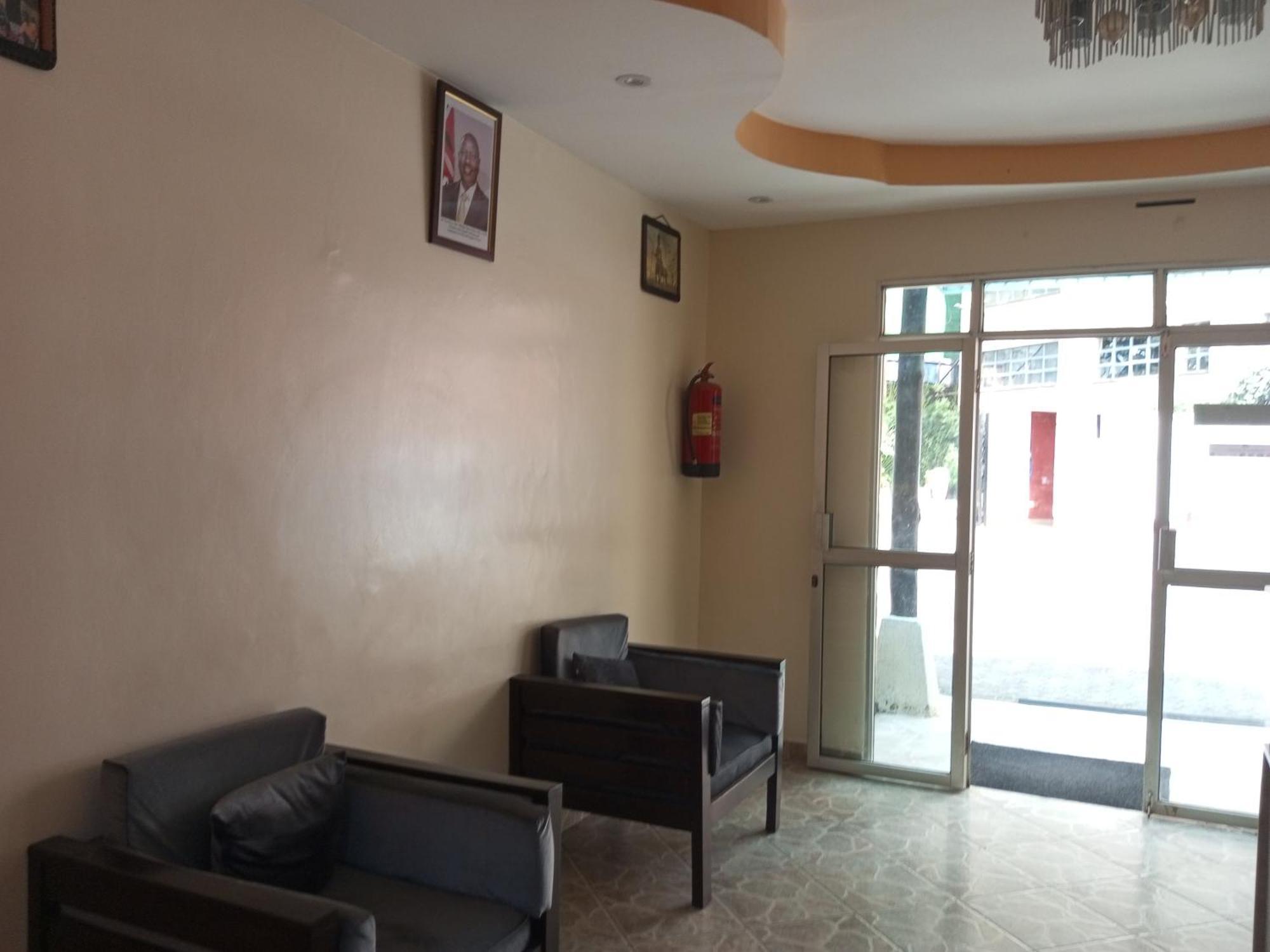 Fourth Parklands Hotel Nairobi Exterior foto