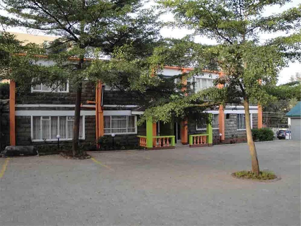 Fourth Parklands Hotel Nairobi Exterior foto